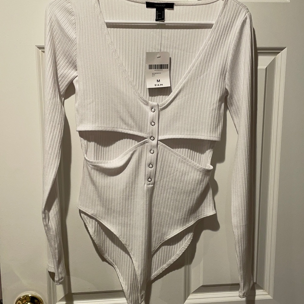 size medium forever 21 body suit